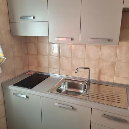 B&B Ciampino לינה וארוחת בוקר 3*