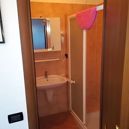 فندق مبيت وإفطار B&B Ciampino تْشامبينو