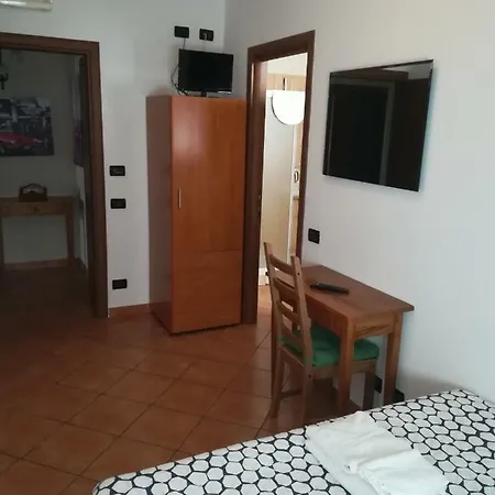 B&B B&B Ciampino 3*